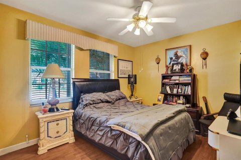 Casa en venta en Pembroke Pines, Florida, 3 dormitorios, 211.91 m2 № 2179505 - foto 19