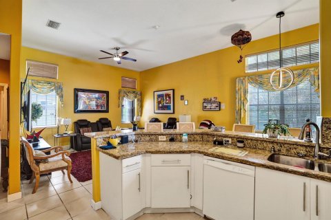 Casa en venta en Pembroke Pines, Florida, 3 dormitorios, 211.91 m2 № 2179505 - foto 6
