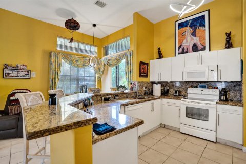 Casa en venta en Pembroke Pines, Florida, 3 dormitorios, 211.91 m2 № 2179505 - foto 5