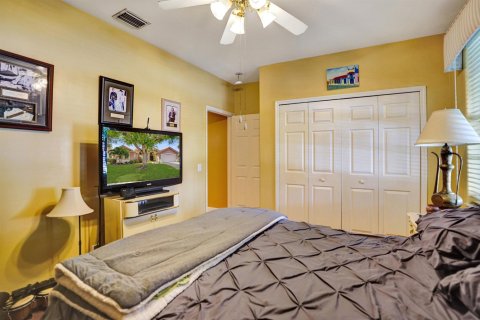 Casa en venta en Pembroke Pines, Florida, 3 dormitorios, 211.91 m2 № 2179505 - foto 22
