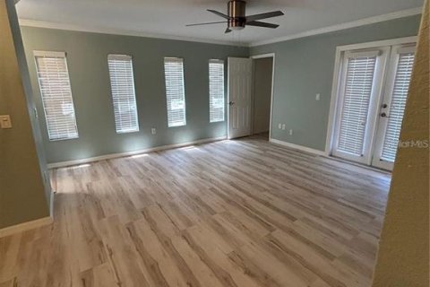 Condominio en alquiler en Dunedin, Florida, 1 dormitorio, 75.99 m2 № 1893964 - foto 5
