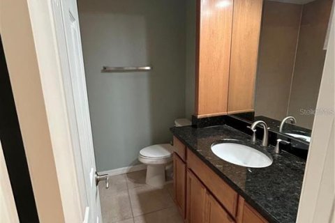 Condominio en alquiler en Dunedin, Florida, 1 dormitorio, 75.99 m2 № 1893964 - foto 10