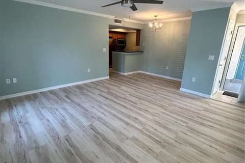Condominio en alquiler en Dunedin, Florida, 1 dormitorio, 75.99 m2 № 1893964 - foto 6