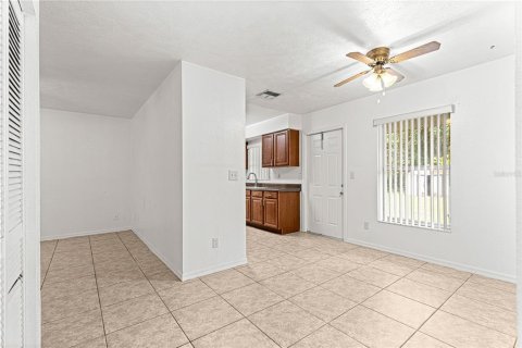 Villa ou maison à vendre à Ocala, Floride: 3 chambres, 127.55 m2 № 1849727 - photo 11