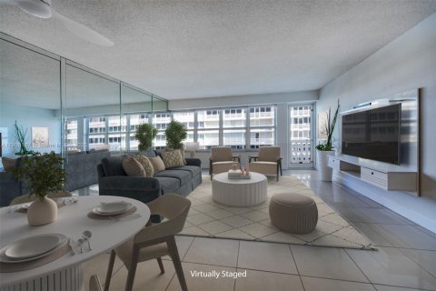 Condo in Fort Lauderdale, Florida, 1 bedroom  № 1967103 - photo 6