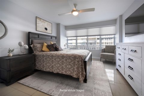 Condo in Fort Lauderdale, Florida, 1 bedroom  № 1967103 - photo 11