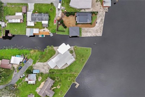 Купить виллу или дом в Эстор, Флорида 3 комнаты, 240.06м2, № 2280598 - фото 15