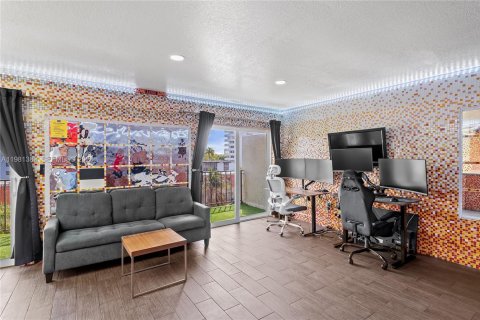 Copropriété à vendre à North Miami Beach, Floride: 2 chambres, 103.31 m2 № 2046902 - photo 8