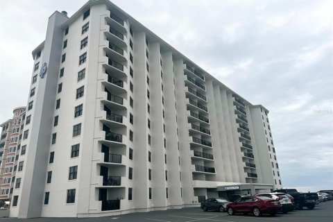 Condominio en venta en Ormond Beach, Florida, 1 dormitorio, 77.76 m2 № 2213283 - foto 2