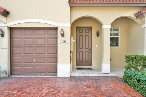 Adosado en alquiler en Miami, Florida, 3 dormitorios, 168.34 m2 № 1928275 - foto 3