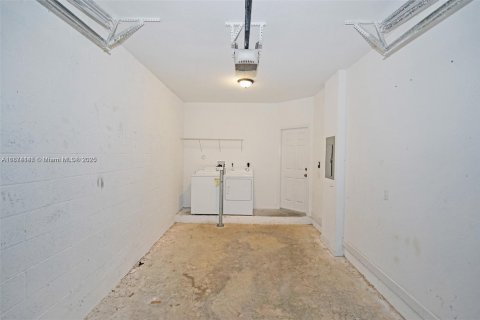 Adosado en alquiler en Miami, Florida, 3 dormitorios, 168.34 m2 № 1928275 - foto 28