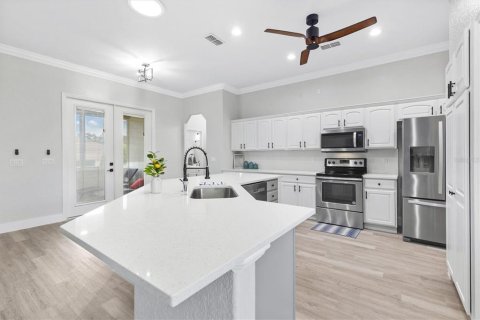 Casa en venta en Summerfield, Florida, 3 dormitorios, 214.23 m2 № 1670937 - foto 10