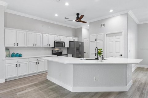 Casa en venta en Summerfield, Florida, 3 dormitorios, 214.23 m2 № 1670937 - foto 7