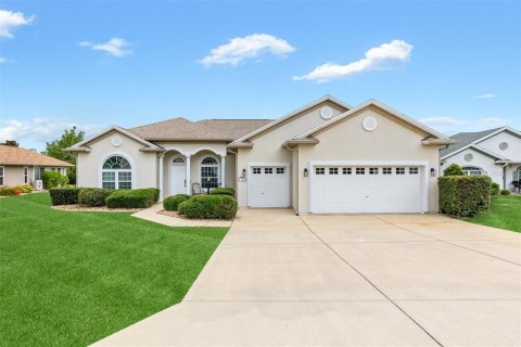 Casa en venta en Summerfield, Florida, 3 dormitorios, 214.23 m2 № 1670937 - foto 2