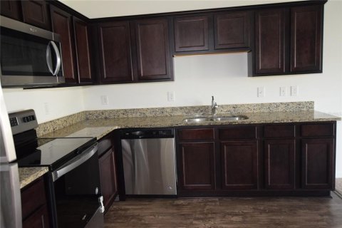 Touwnhouse à louer à Davenport, Floride: 3 chambres, 130.43 m2 № 2388689 - photo 9