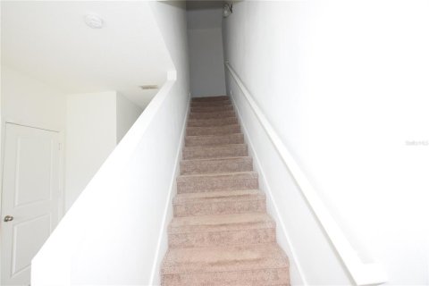 Touwnhouse à louer à Davenport, Floride: 3 chambres, 130.43 m2 № 2388689 - photo 3