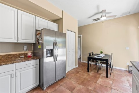 Adosado en venta en Port St. Lucie, Florida, 3 dormitorios, 144.65 m2 № 2279092 - foto 15