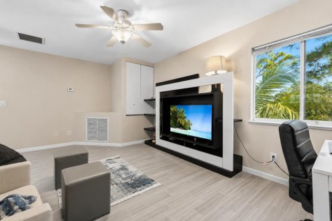 Adosado en venta en Port St. Lucie, Florida, 3 dormitorios, 144.65 m2 № 2279092 - foto 25