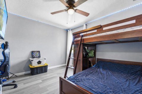 Adosado en venta en Port St. Lucie, Florida, 3 dormitorios, 144.65 m2 № 2279092 - foto 29