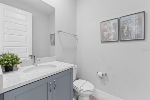 Townhouse in Four Corners, Florida 3 bedrooms, 154.12 sq.m. № 1902408 - photo 25