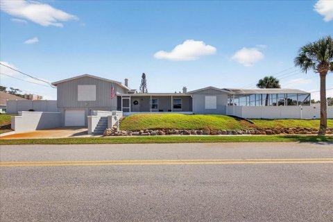 House in Daytona Beach, Florida 4 bedrooms, 205.5 sq.m. № 2144853