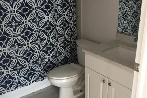 Купить кондоминиум в Майами, Флорида 2 спальни, 81.75м2, № 2053384 - фото 7