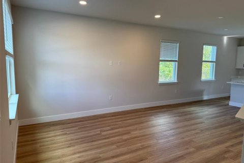 Villa ou maison à vendre à Orlando, Floride: 3 chambres, 169.18 m2 № 2390865 - photo 6