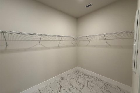 Villa ou maison à vendre à Orlando, Floride: 3 chambres, 169.18 m2 № 2390865 - photo 10