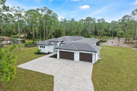 Villa ou maison à vendre à Naples, Floride: 8 chambres, 458.57 m2 № 1759664 - photo 6