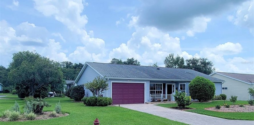 Villa ou maison à Leesburg, Floride 3 chambres, 153.57 m2 № 1677727