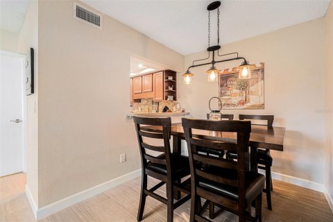Condominio en venta en Clearwater, Florida, 2 dormitorios, 79.25 m2 № 1527639 - foto 7