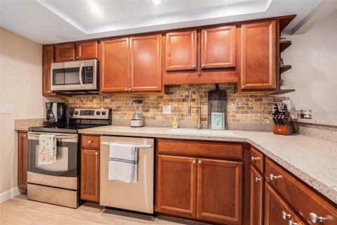 Condominio en venta en Clearwater, Florida, 2 dormitorios, 79.25 m2 № 1527639 - foto 9