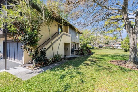 Condominio en venta en Clearwater, Florida, 2 dormitorios, 79.25 m2 № 1527639 - foto 1