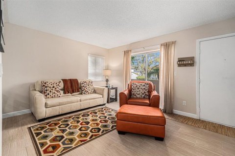 Condominio en venta en Clearwater, Florida, 2 dormitorios, 79.25 m2 № 1527639 - foto 4