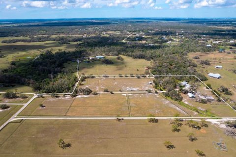 Casa en venta en Sarasota, Florida, 3 dormitorios, 286.23 m2 № 1570358 - foto 2