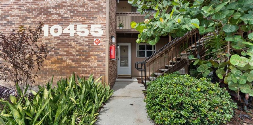 Condo à Tampa, Floride, 1 chambre  № 2389192