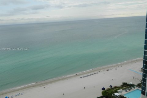 Copropriété à louer à Sunny Isles Beach, Floride: 3 chambres, 194.17 m2 № 2255678 - photo 22