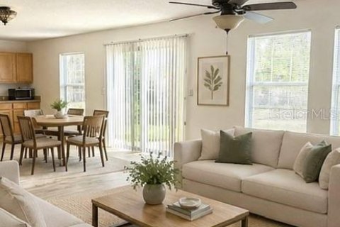 Villa ou maison à louer à Palm Coast, Floride: 3 chambres, 155.8 m2 № 2109500 - photo 2