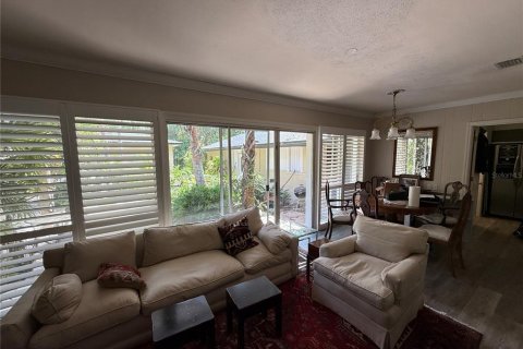 Casa en venta en Gainesville, Florida, 4 dormitorios, 287.25 m2 № 2388096 - foto 16