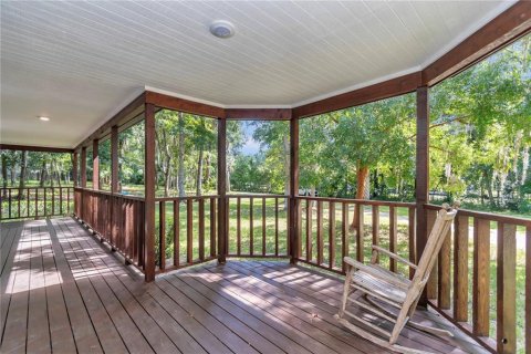 House in Reddick, Florida 4 bedrooms, 168.15 sq.m. № 1916346 - photo 5