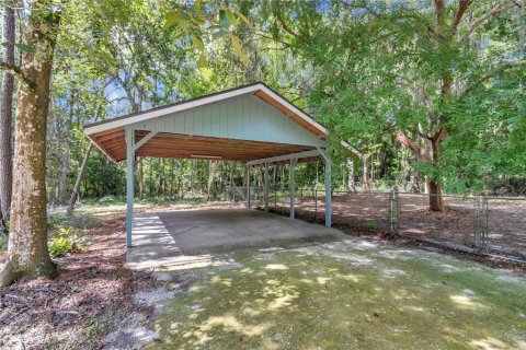 House in Reddick, Florida 4 bedrooms, 168.15 sq.m. № 1916346 - photo 4