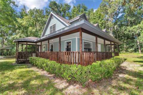 House in Reddick, Florida 4 bedrooms, 168.15 sq.m. № 1916346 - photo 2