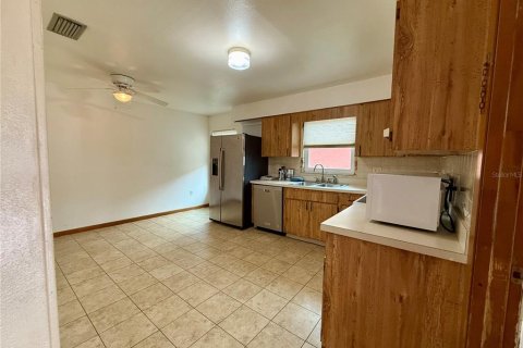 Casa en alquiler en Tampa, Florida, 3 dormitorios, 118.45 m2 № 1903393 - foto 11