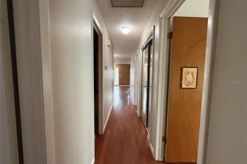 Casa en alquiler en Tampa, Florida, 3 dormitorios, 118.45 m2 № 1903393 - foto 29