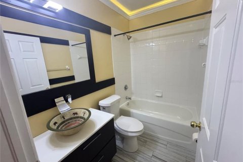 Touwnhouse à louer à Riverview, Floride: 3 chambres, 131.18 m2 № 2102328 - photo 22