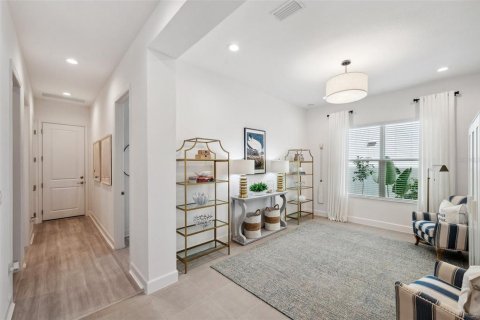 Casa en venta en Wesley Chapel, Florida, 6 dormitorios, 382.01 m2 № 1772087 - foto 17