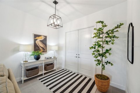 Casa en venta en Wesley Chapel, Florida, 6 dormitorios, 382.01 m2 № 1772087 - foto 13