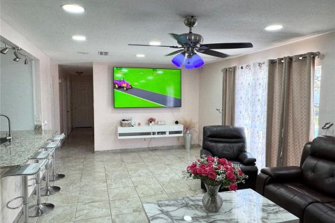 Villa ou maison à vendre à Orlando, Floride: 3 chambres, 136.57 m2 № 1749530 - photo 19