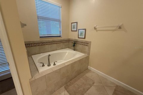 Casa en alquiler en Davenport, Florida, 7 dormitorios, 327.39 m2 № 1651425 - foto 10