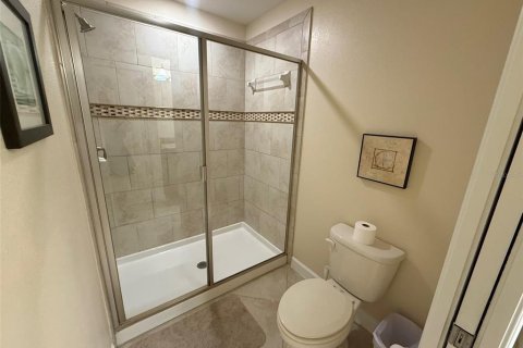 Villa ou maison à louer à Davenport, Floride: 7 chambres, 327.39 m2 № 1651425 - photo 24